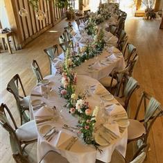 Table Scape vases