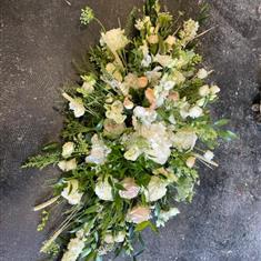 peach and cream spray